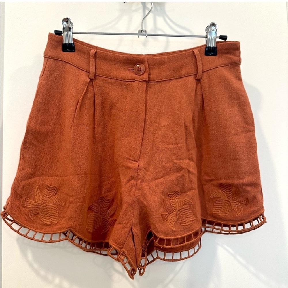 NWT Bohme Embroidered High Rise Shorts in Burnt Orange Rust Red Size Small Boho